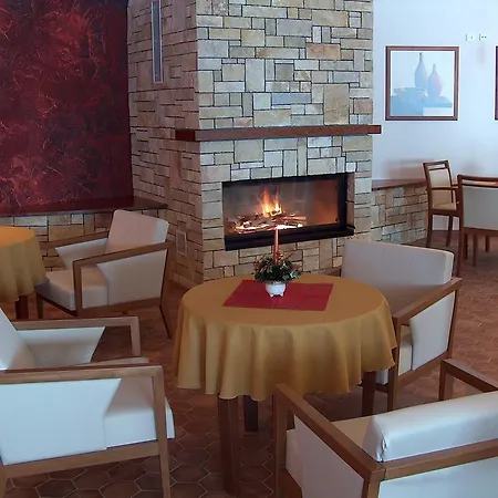 Vion 3* Zlaté Moravce