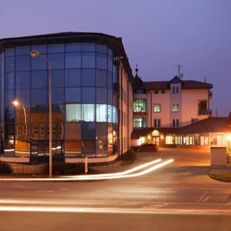 Hotel Vion 3*