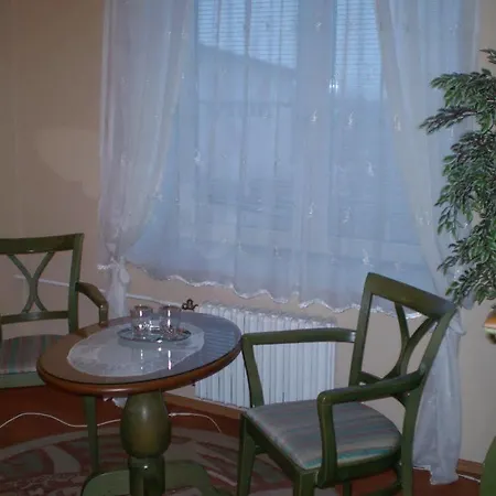 Hotel Vion
