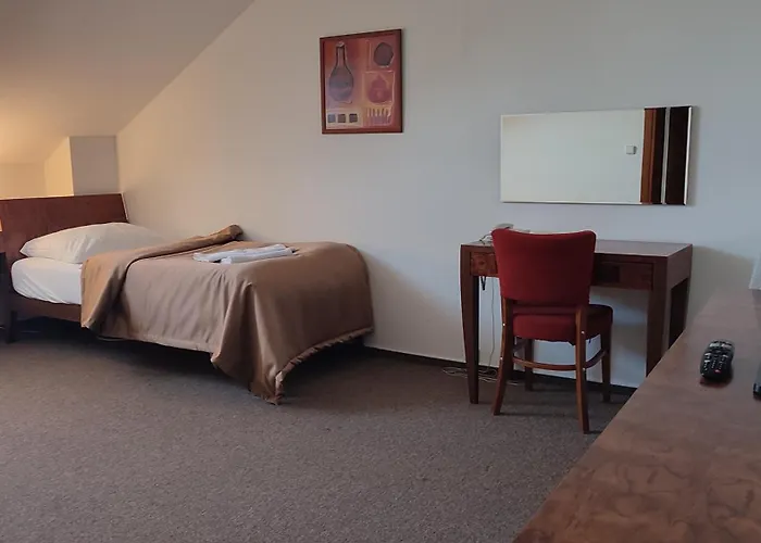 Hotell Vion Zlaté Moravce