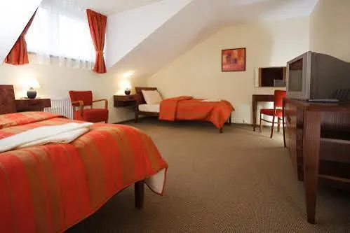 Vion 3* Zlaté Moravce